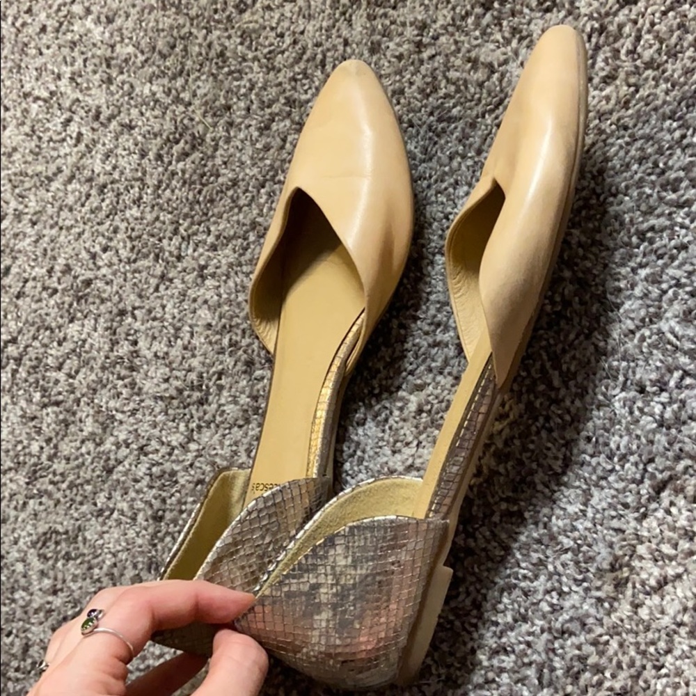 Shoes - Picture 3 of 6